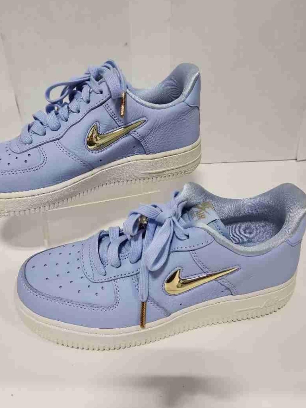 Nike womens Air Force 1 '07 Premium LX 'Royal Tint' size 7